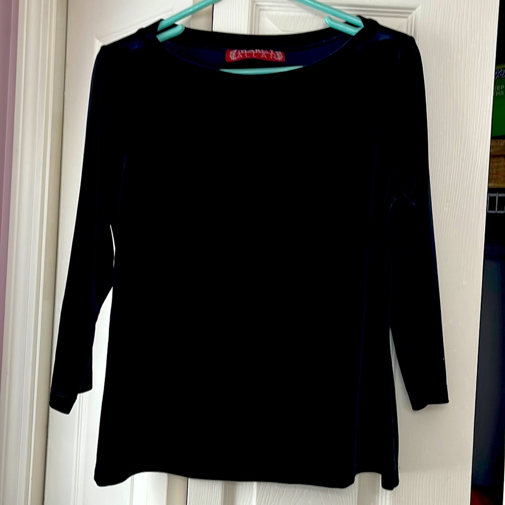 Black velour top